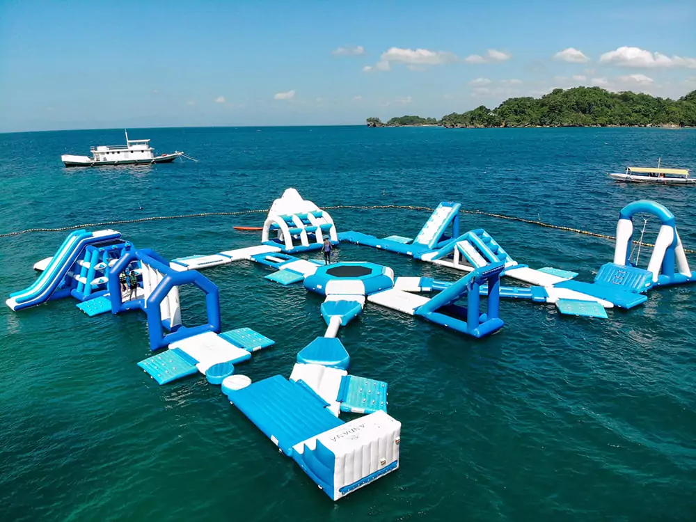 inflatable-water-obstacle-course-floating-in-the-ocean