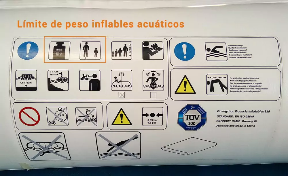 señal-de-advertencia-de-capacidad-y-límite-de-peso-del-aquapark-inflable
