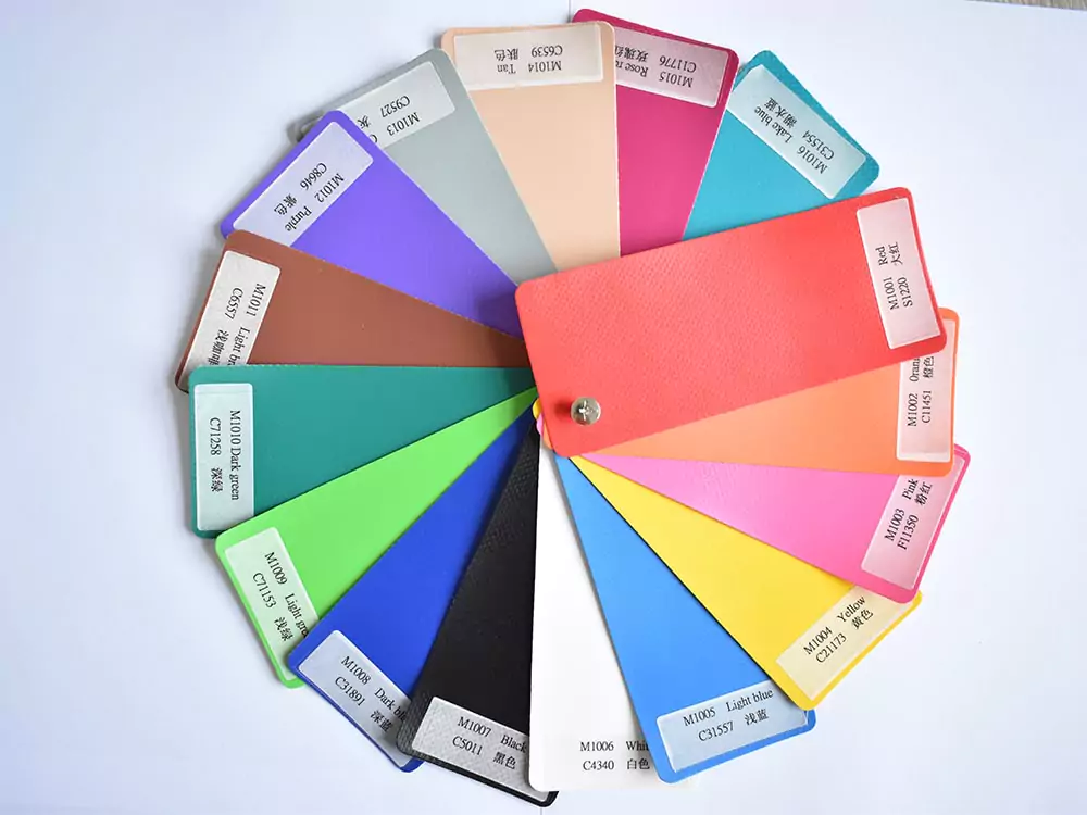 high-quality-18oz-pvc-material-swatches-for-giant-inflatable-slide