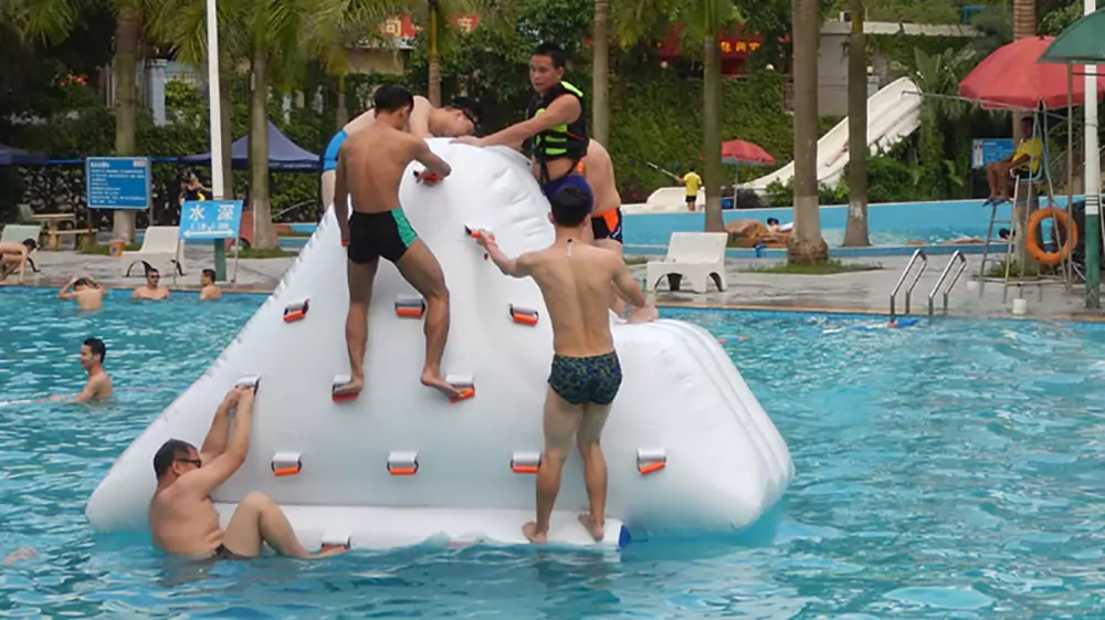 standalone-aquatic-inflatable-iceberg-in-artificial-pool