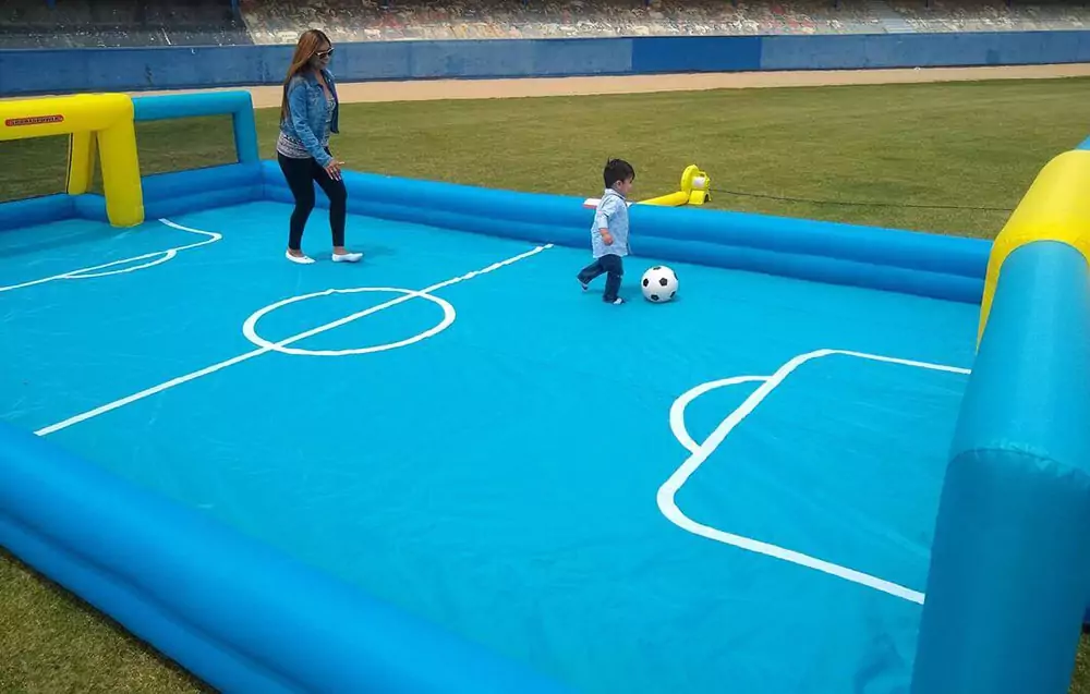 safe-football-training-on-an-inflatable-soccer-court