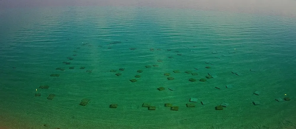 concrete-anchor-blocks-for-100-people-floating-water-park