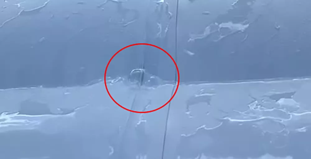 commercial-inflatable-water-park-surface-air-leak-repair-area