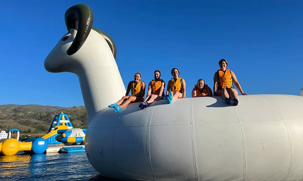 an-interactive-and-visual-commercial-inflatable-water-park-attraction
