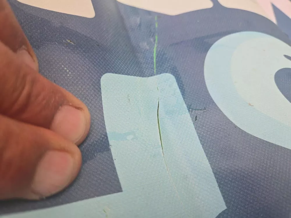 faded-and-cracked-inflatable-water-park-material-surface