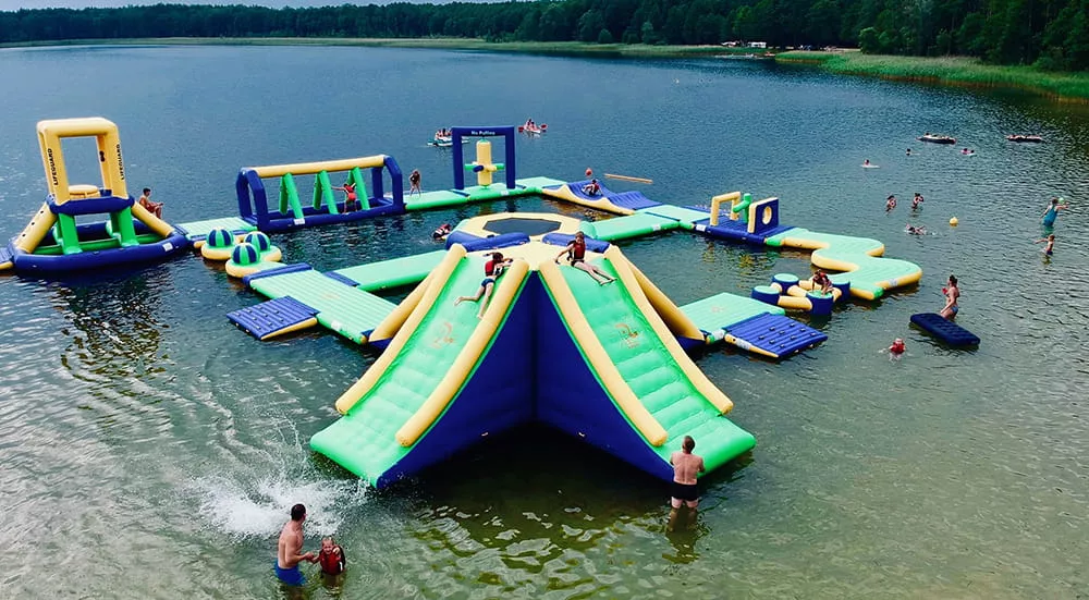 inflatable-water-park-installed-on-lake